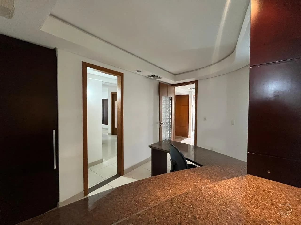 Sala comercial para venda em Centro com 163 m² — foto 5