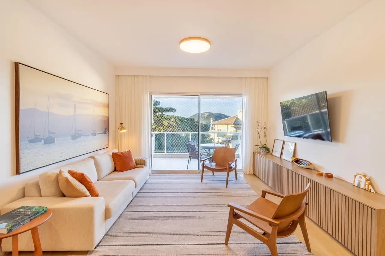 Apartamento para venda com 2 dormitórios em Santinho com 100 m²