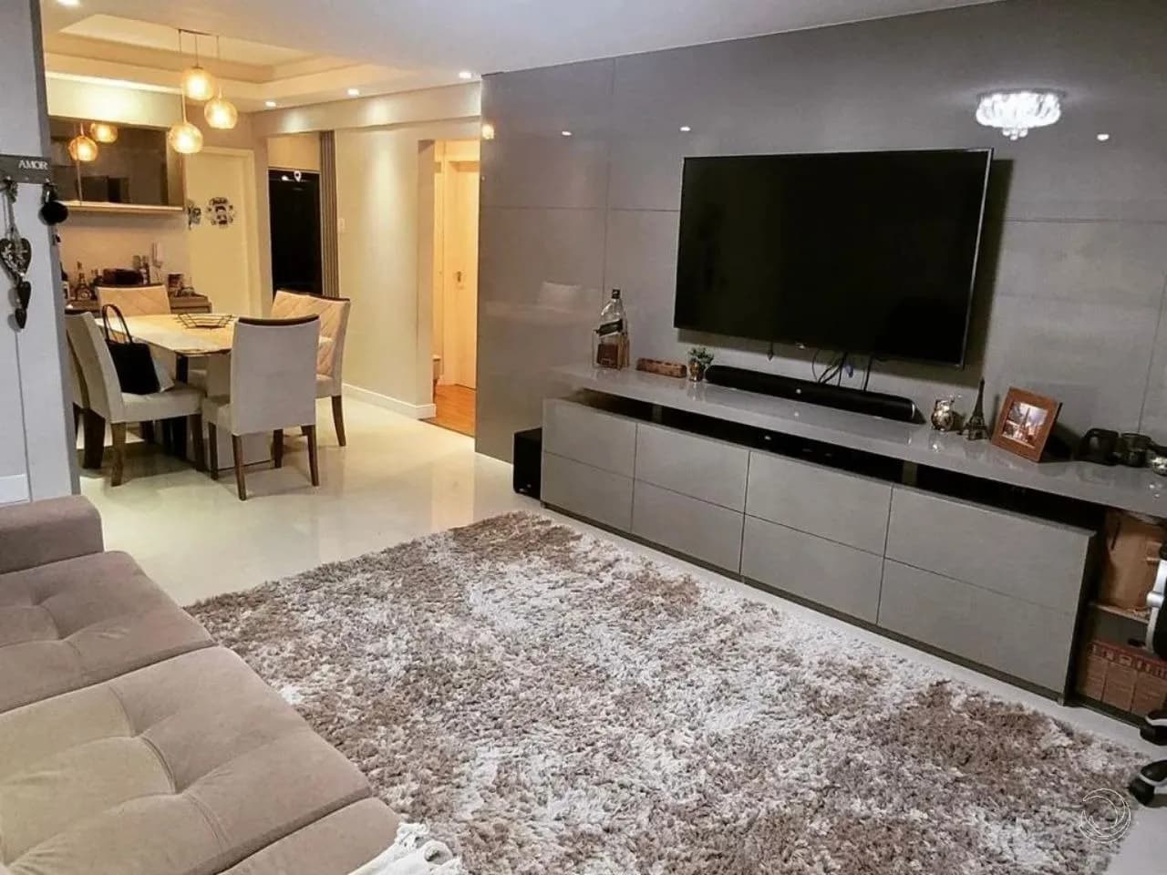Apartamento para venda com 3 dormitórios em Centro com 97 m² — foto principal