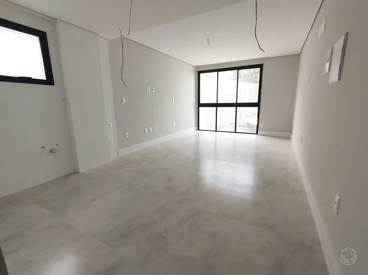 Estúdio para venda com 1 dormitório, em Cacupé com 32 m²