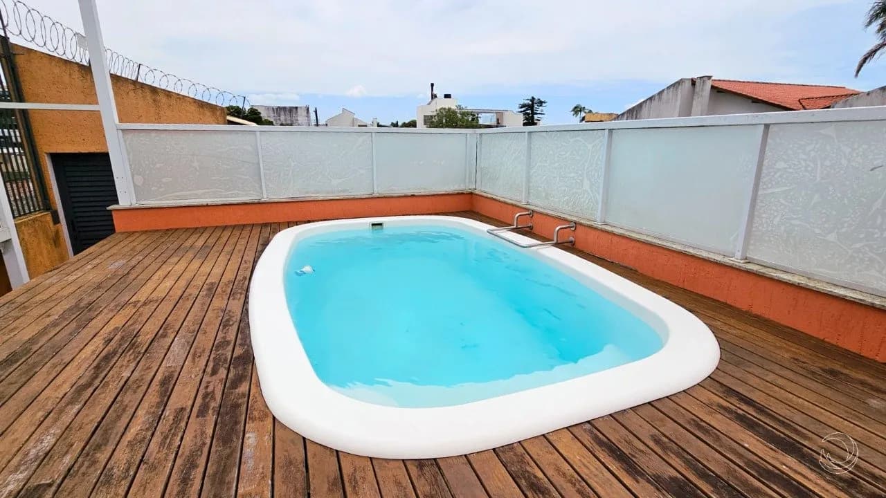Casa para venda com 3 dormitórios em Balneário com 334 m² — foto principal