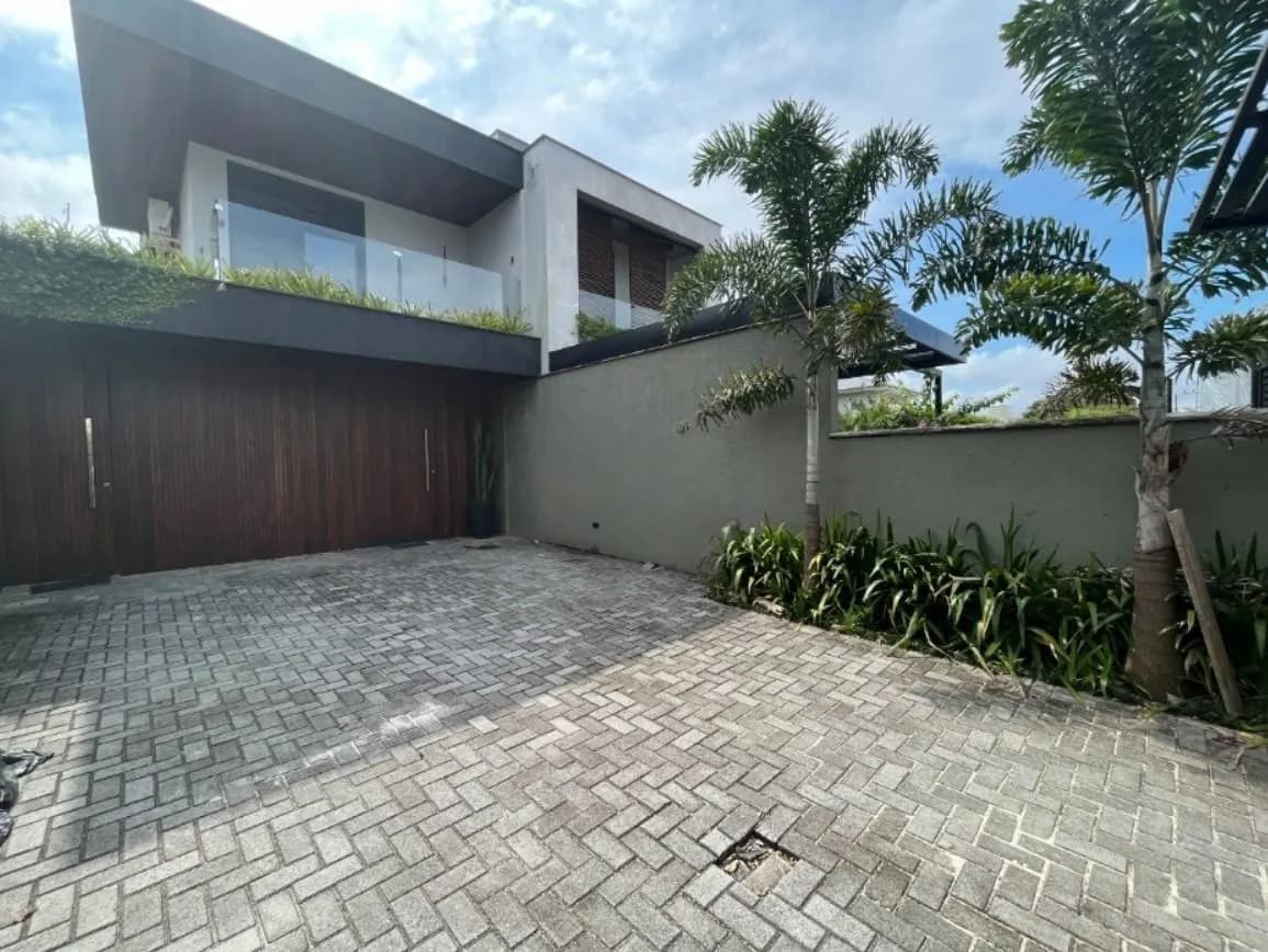 Casa para venda com 3 dormitórios em Morro Das Pedras com 173 m² — foto principal