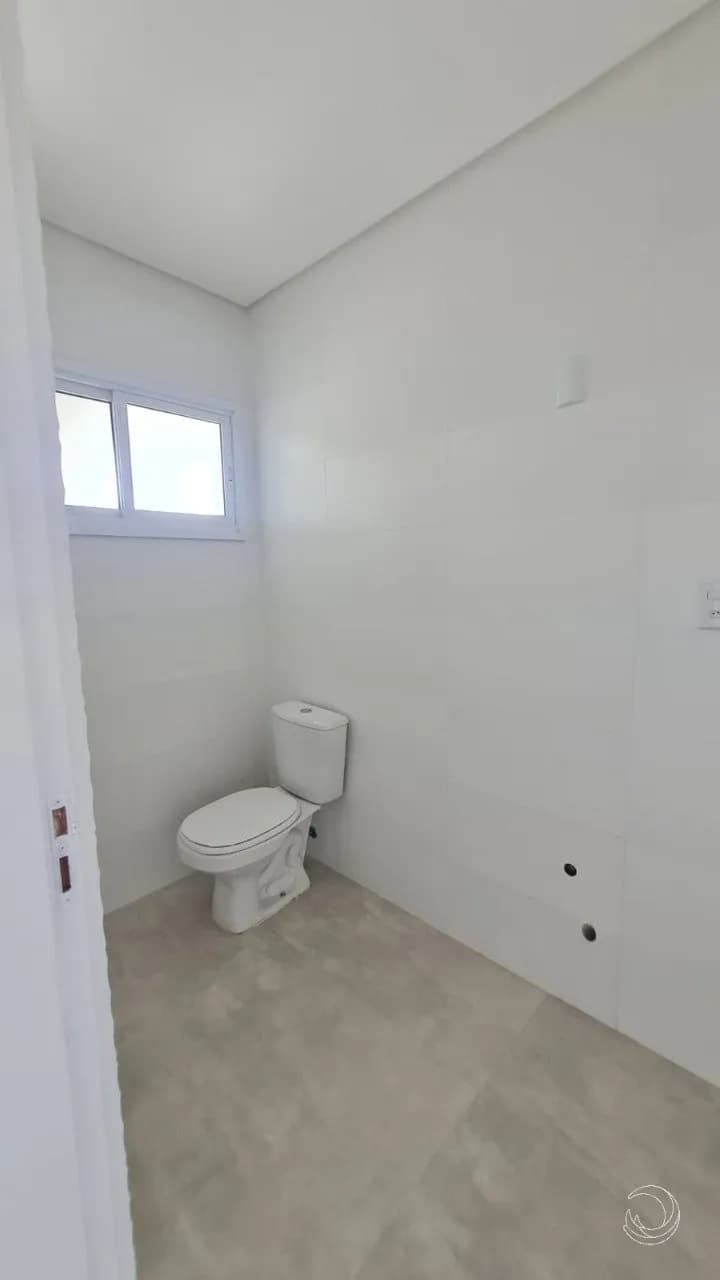 Casa para venda com 3 dormitórios em Aririu com 145 m² — foto 4