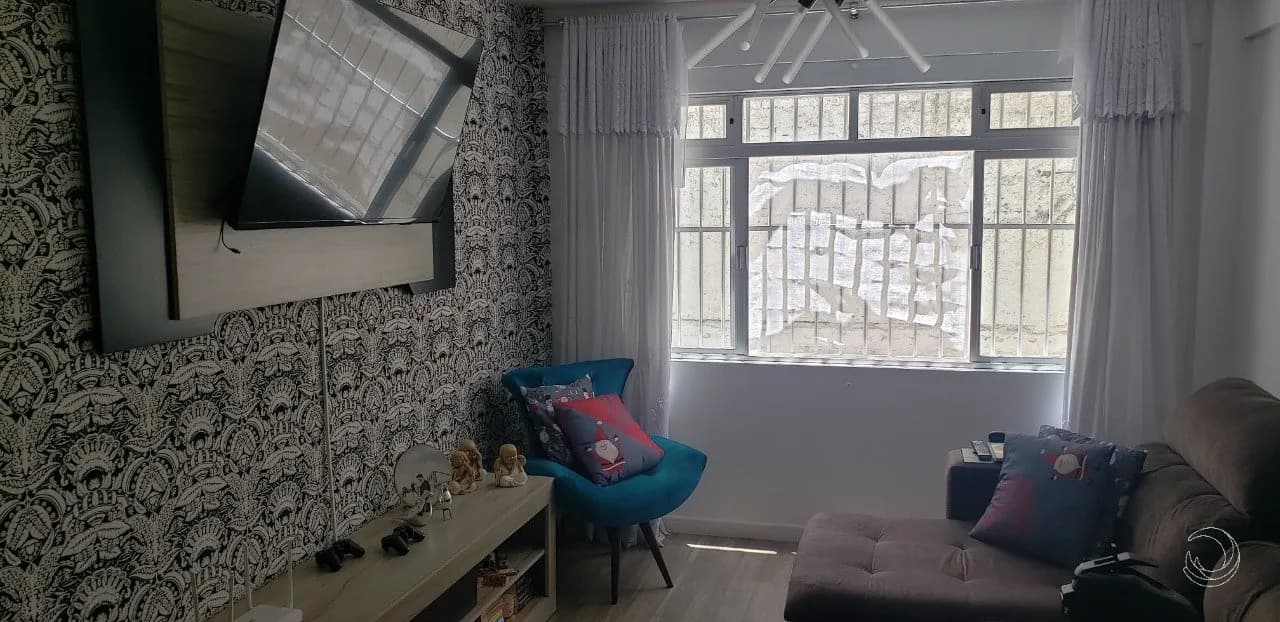 Casa para venda com 3 dormitórios em Capoeiras com 127 m²