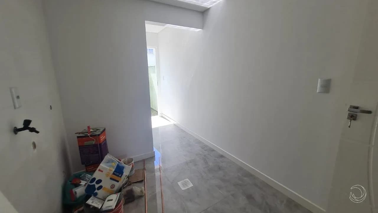 Casa para venda com 3 dormitórios em Aririu com 157 m² — foto 4