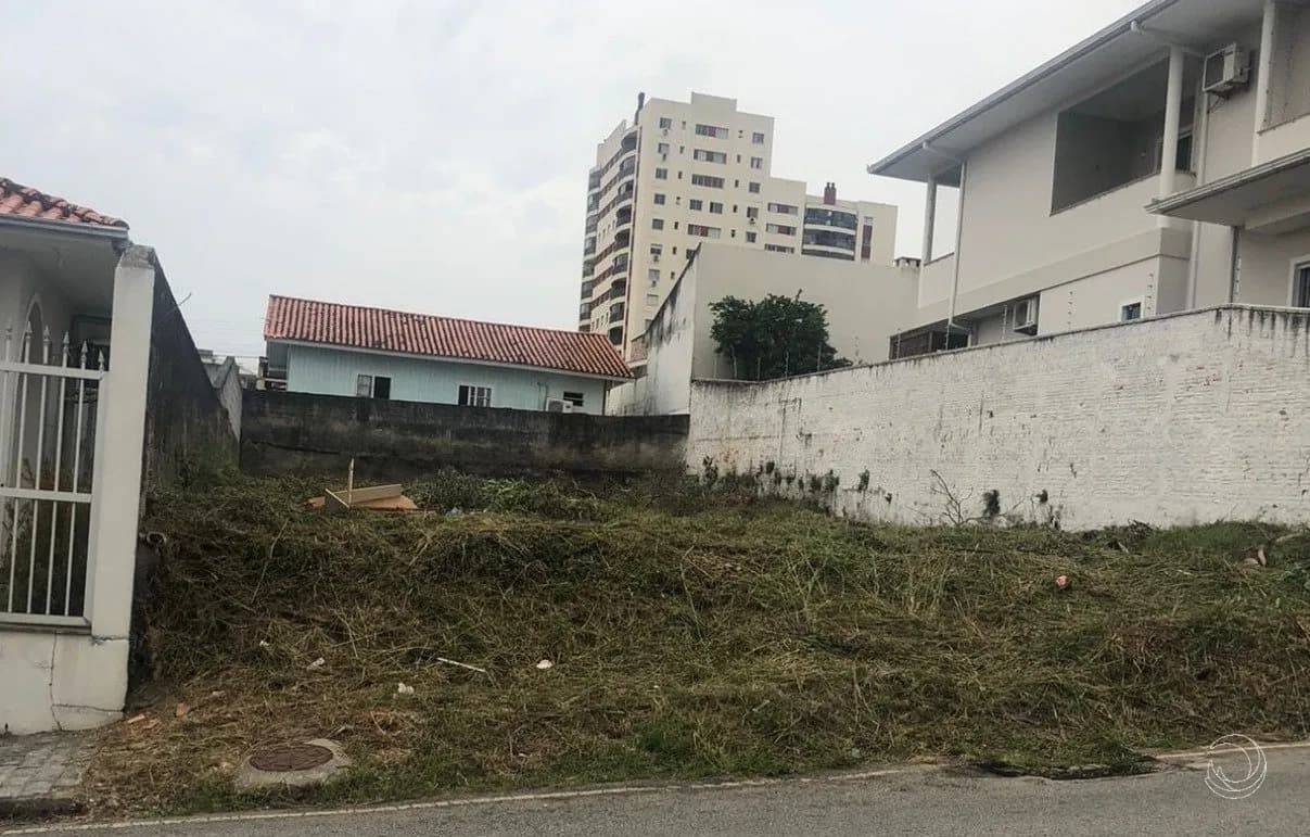 Terreno para venda em Jardim Cidade De Florianopolis com 360 m² — foto principal