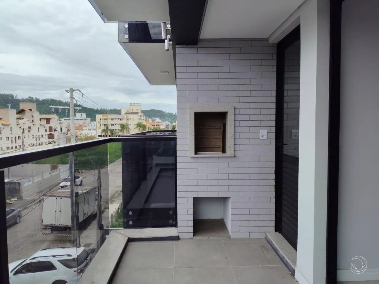 Apartamento para venda com 2 dormitórios em Canasvieiras com 68 m² — foto 2