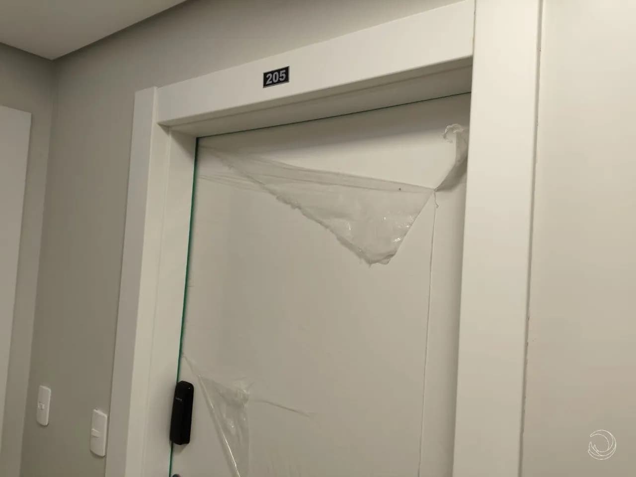 Apartamento para venda com 2 dormitórios em Canasvieiras com 68 m² — foto 4