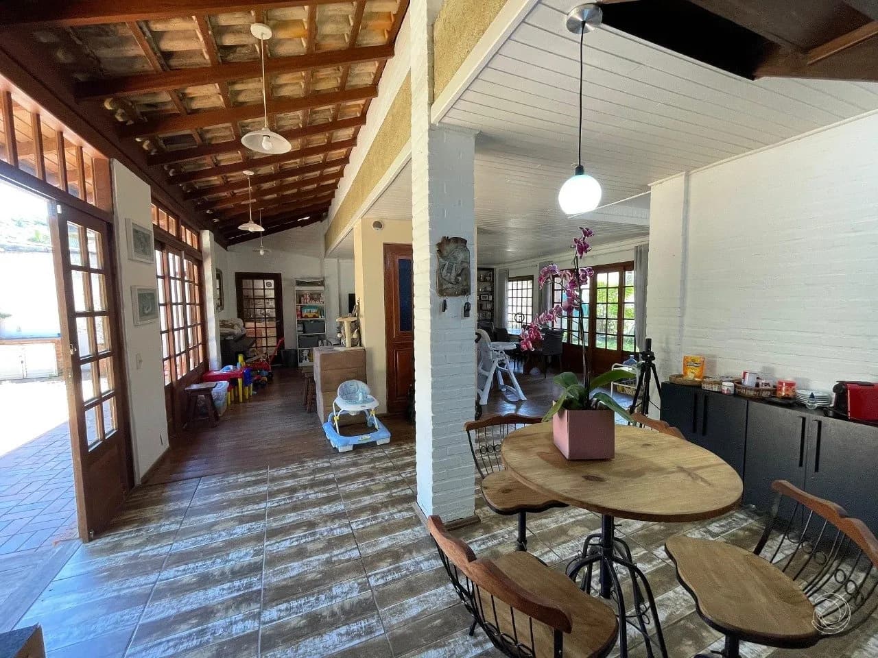Casa para venda com 3 dormitórios em Sambaqui com 117 m² — foto 3