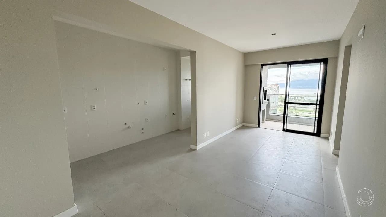 Apartamento para venda com 2 dormitórios em Centro com 71 m² — foto principal