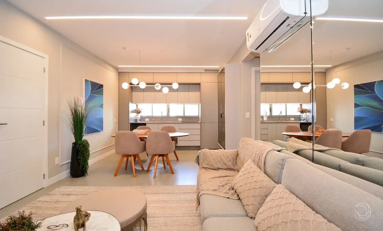 Apartamento para venda com 2 dormitórios em Centro com 71 m² — foto principal