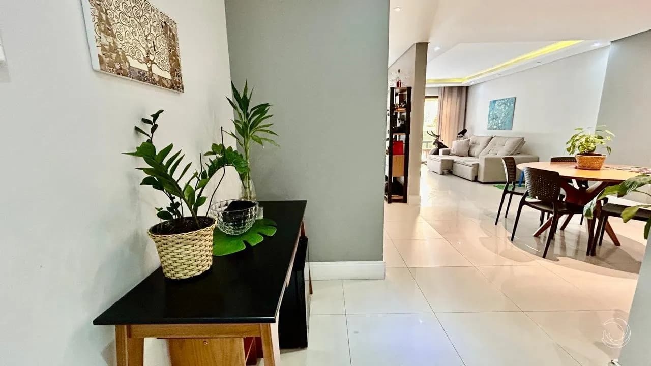 Apartamento para venda com 3 dormitórios em Campinas com 150 m² — foto 2