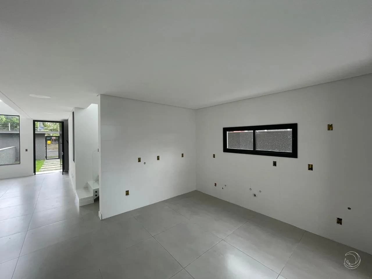 Casa para venda com 3 dormitórios em Ingleses Do Rio Vermelho com 125 m² — foto 4