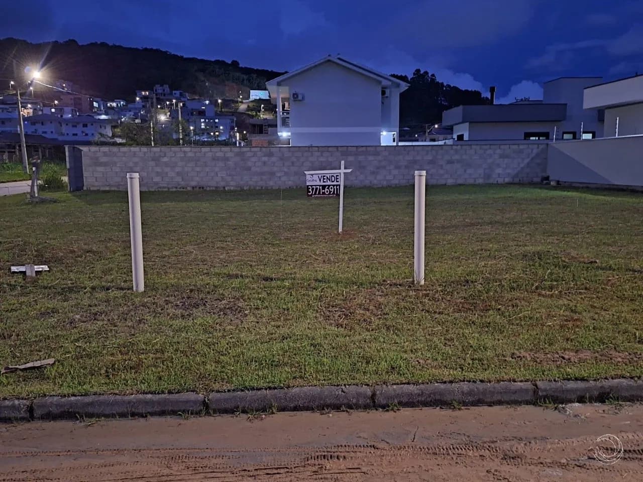 Terreno para venda em São Sebastião com 387 m² — foto 4