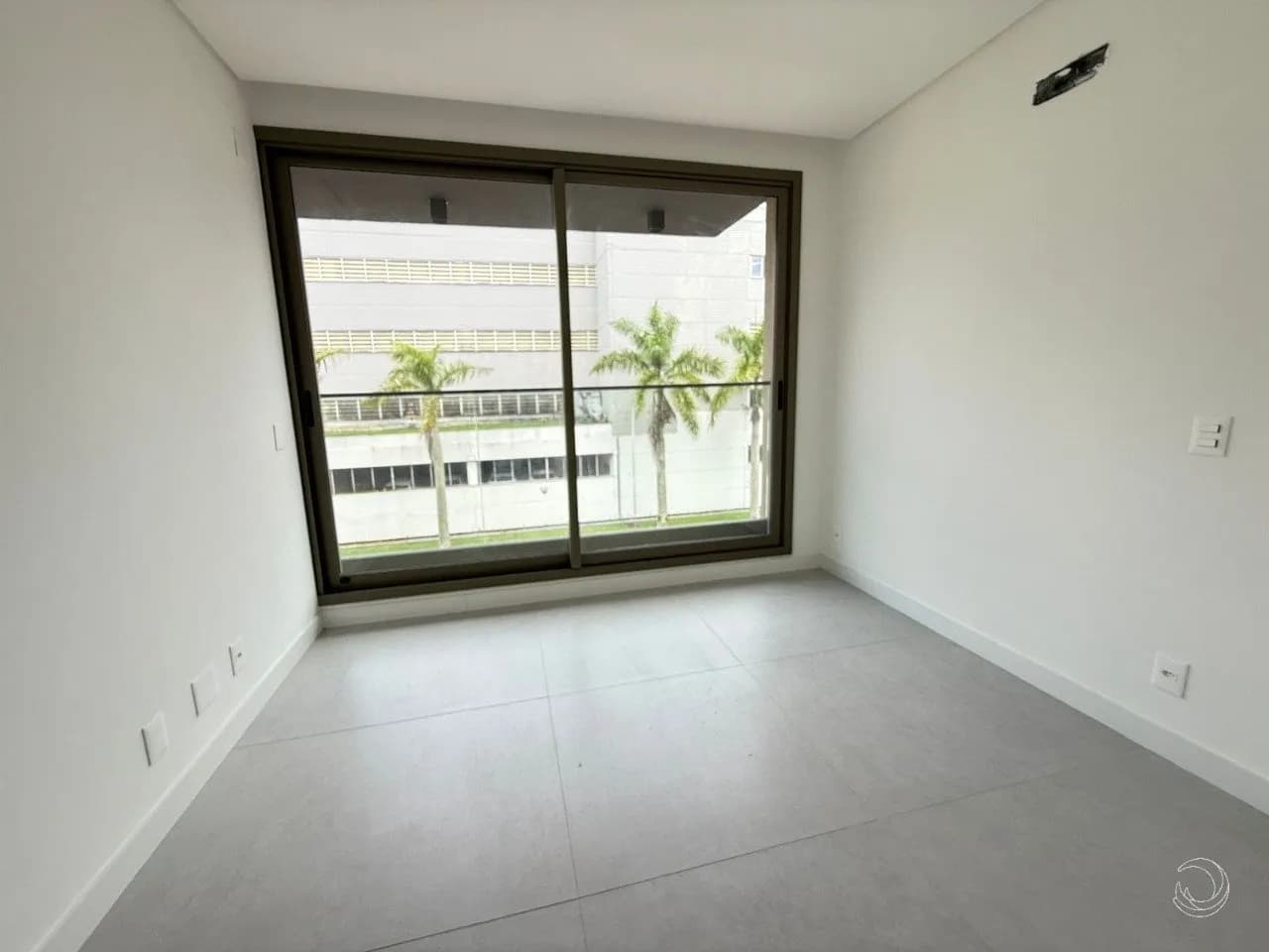 Apartamento para venda com 1 dormitório, em Jurerê Internacional com 55 m² — foto 5