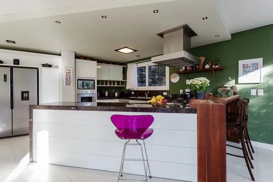 Casa para venda com 3 dormitórios em Sambaqui com 410 m² — foto 5
