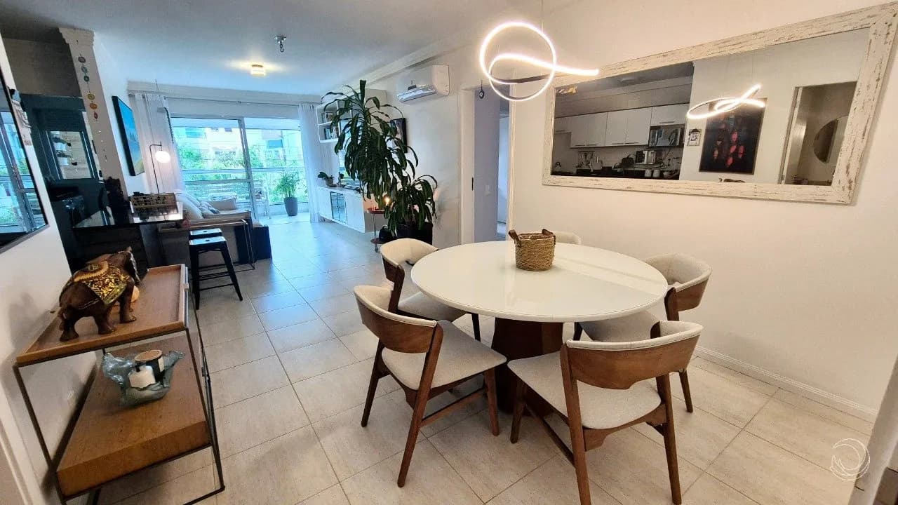Apartamento para venda com 3 dormitórios em Novo Campeche com 105 m² — foto principal