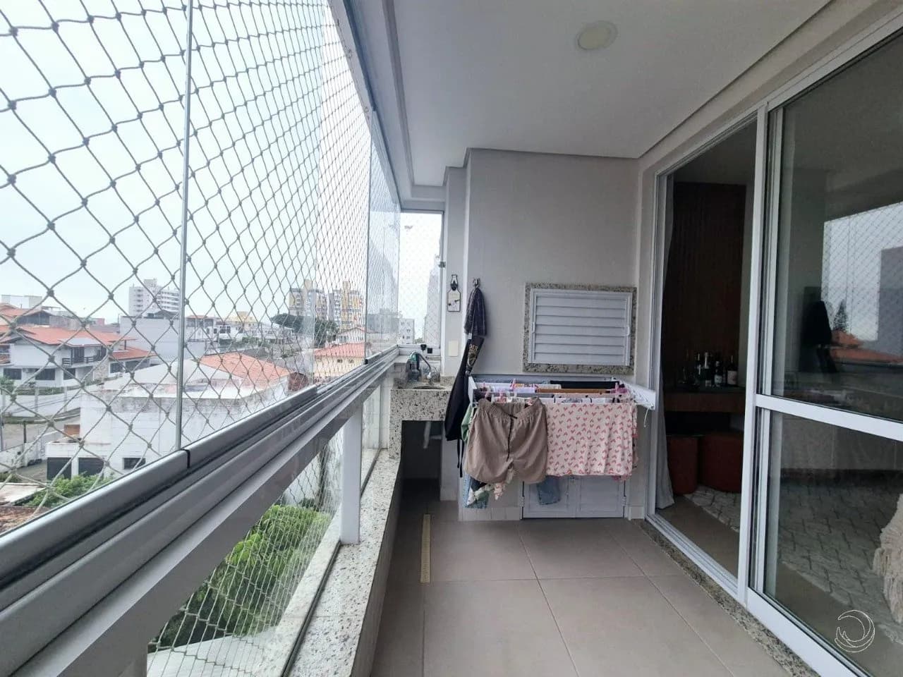 Apartamento para venda com 2 dormitórios em Barreiros com 70 m² — foto 5