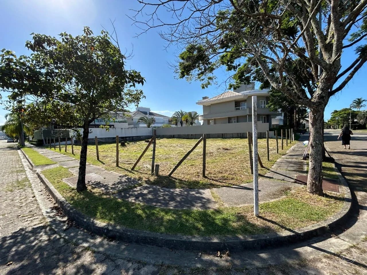 Terreno para venda em Jurerê Internacional com 661 m² — foto principal