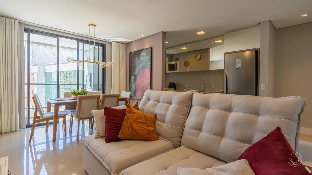 Apartamento para venda com 2 dormitórios em Agronômica com 87 m² — foto principal