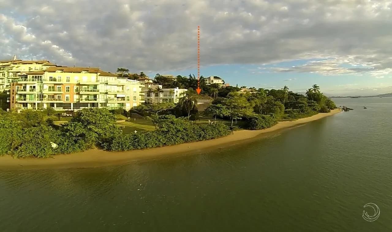 Terreno para venda em Cacupé com 601 m² — foto principal