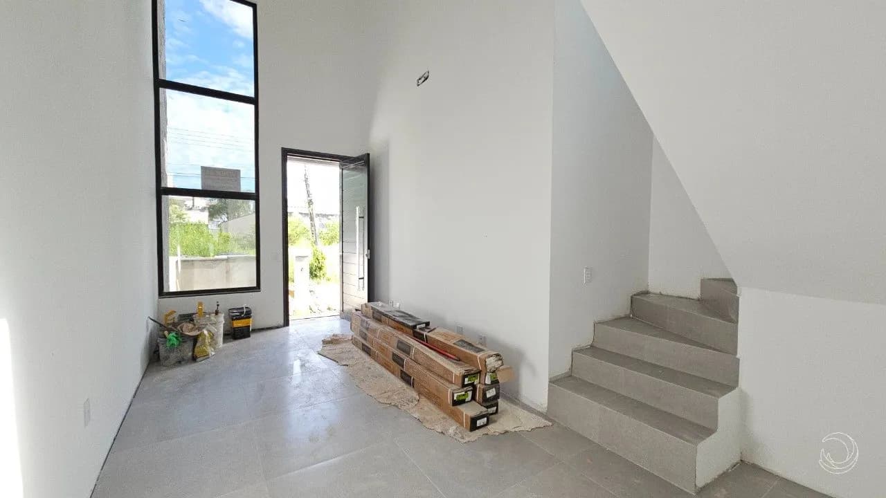 Casa para venda com 3 dormitórios em Carianos com 120 m² — foto 2