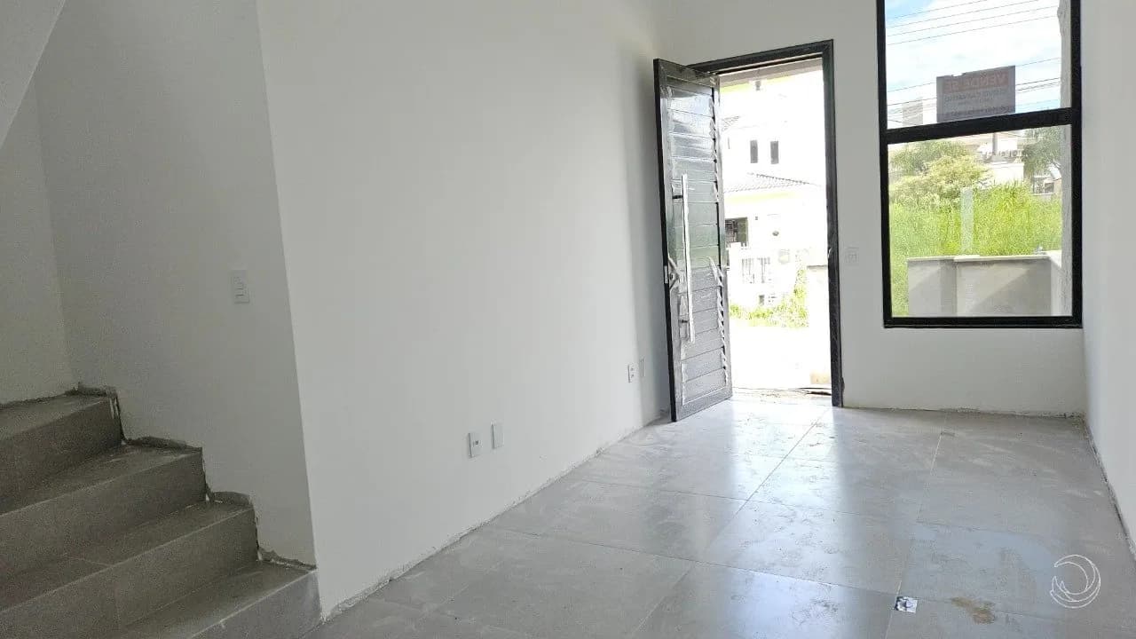 Casa para venda com 3 dormitórios em Carianos com 120 m² — foto 4