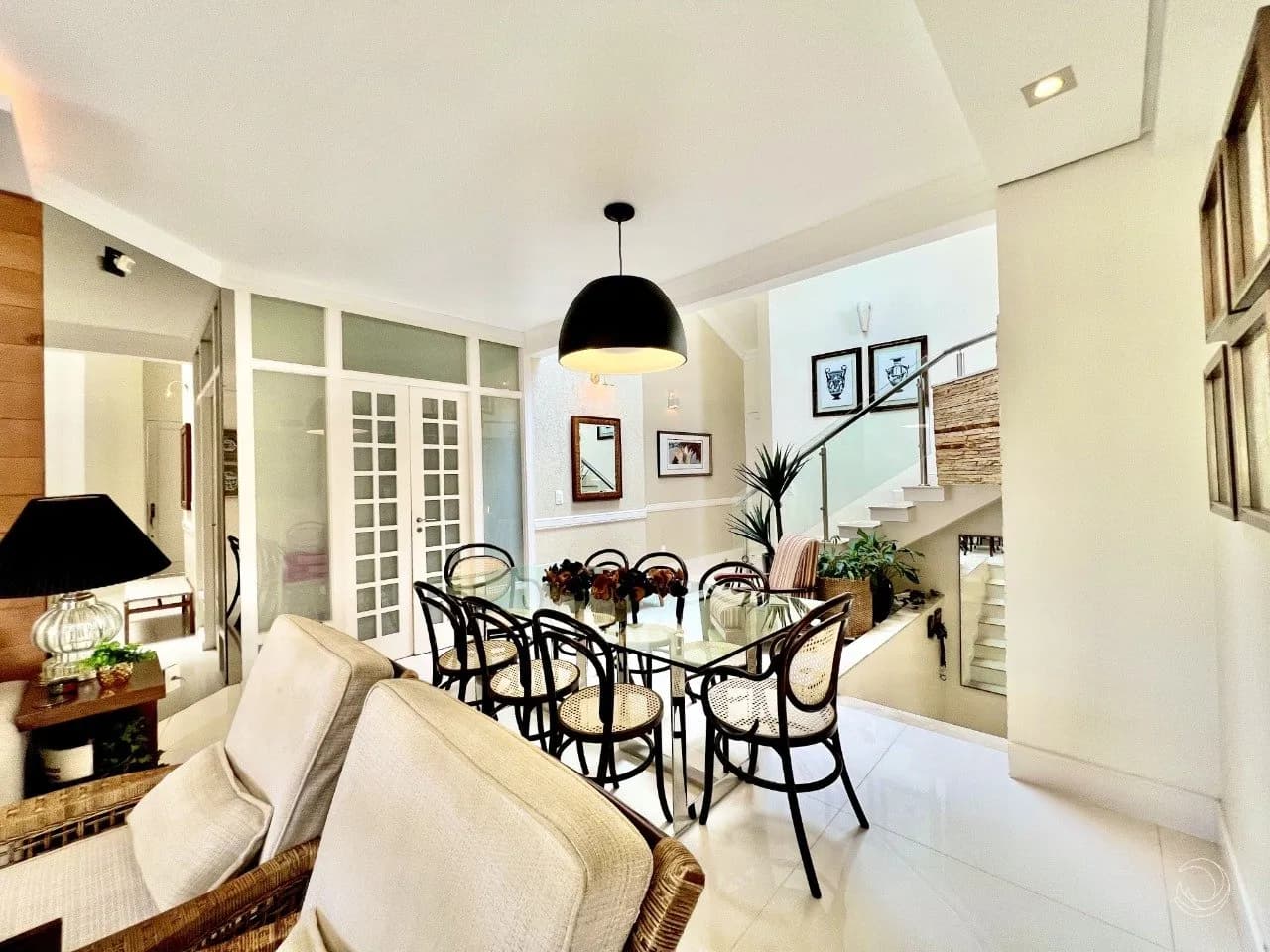 Casa para venda com 4 dormitórios em Carvoeira com 220 m² — foto 3