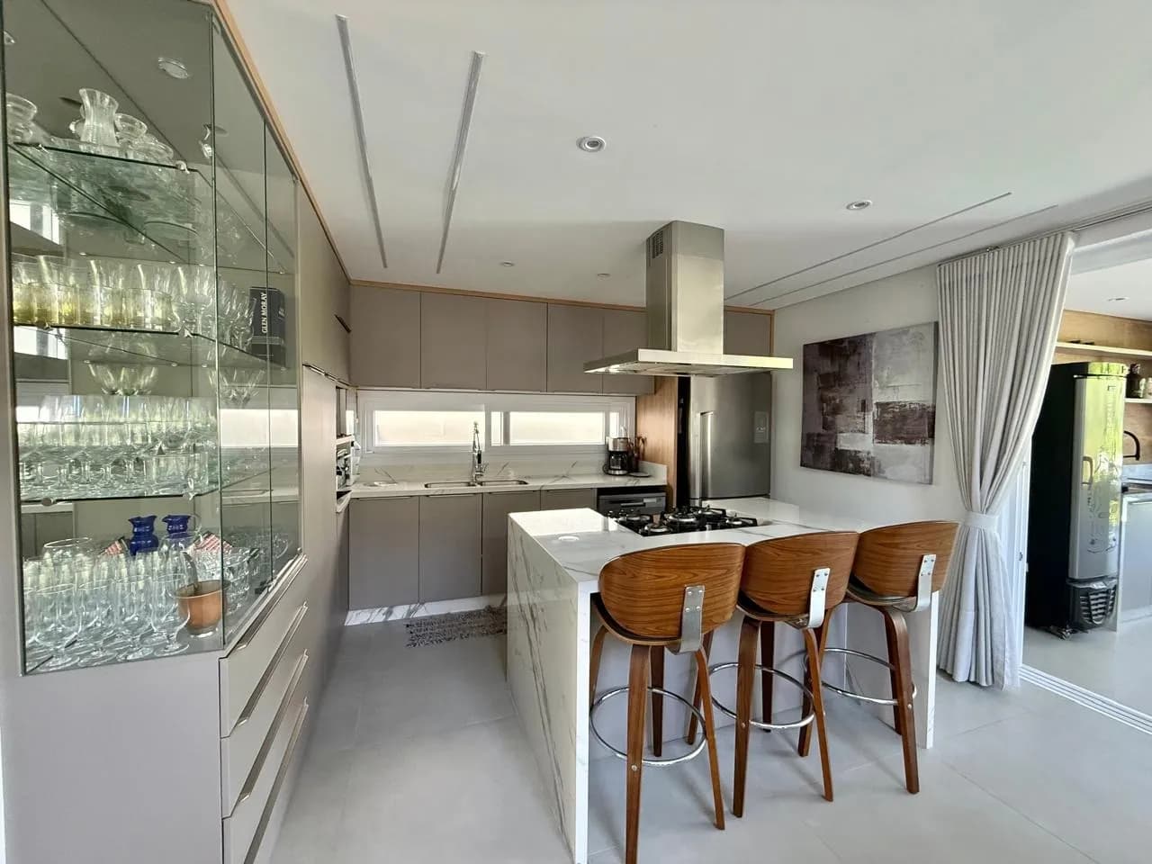 Casa para venda com 4 dormitórios em Ribeirão da Ilha com 283 m² — foto 3