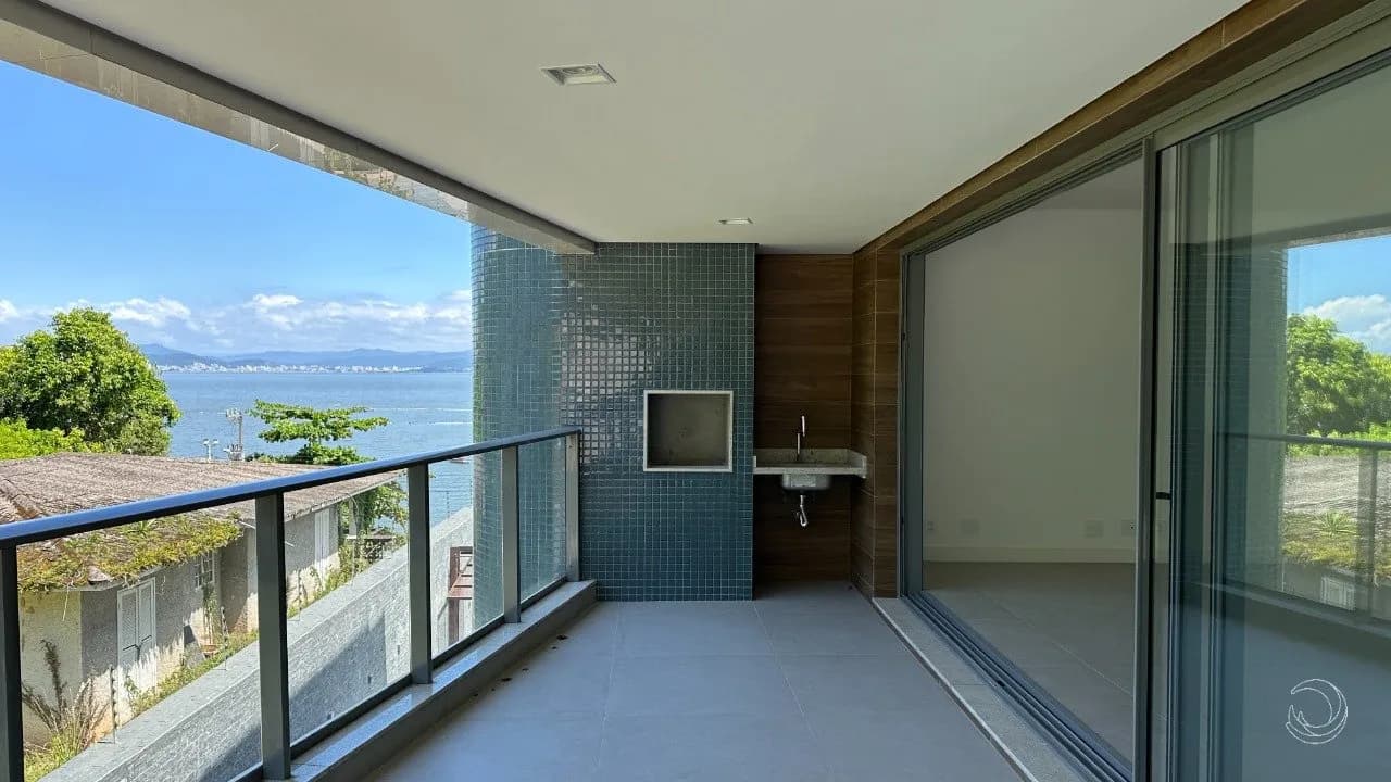 Apartamento para venda com 3 dormitórios em Cacupé com 165 m² — foto 3