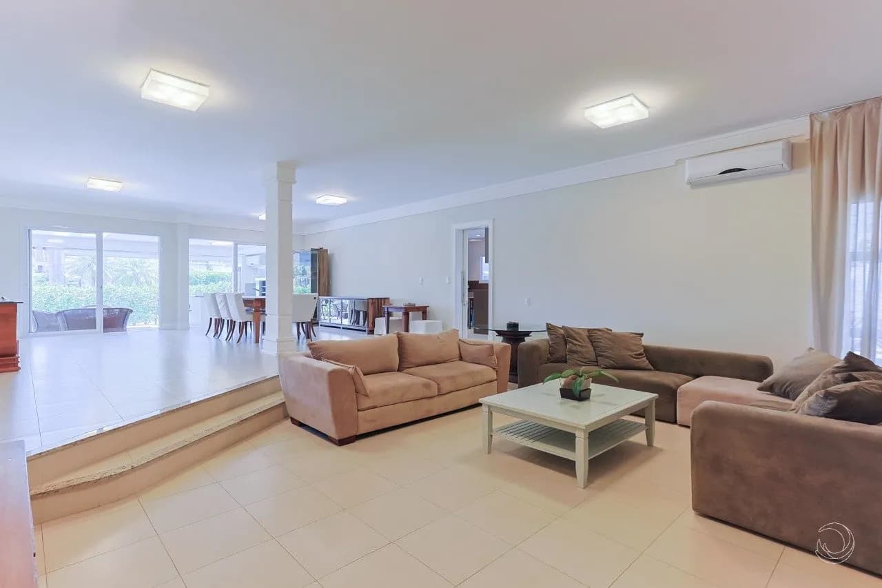Casa de condomínio para venda com 3 dormitórios em Cacupé com 380 m² — foto 4