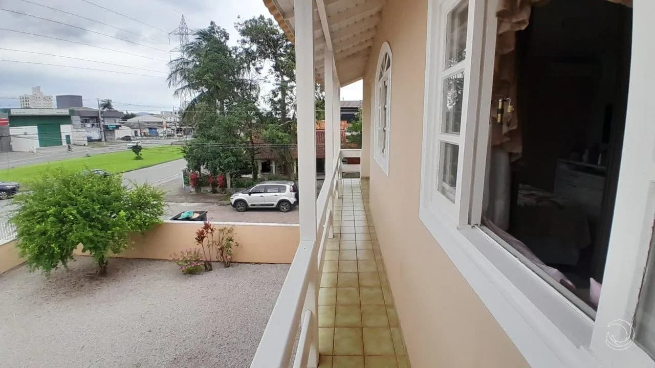 Casa para venda com 3 dormitórios em Jardim Eldorado com 130 m² — foto principal