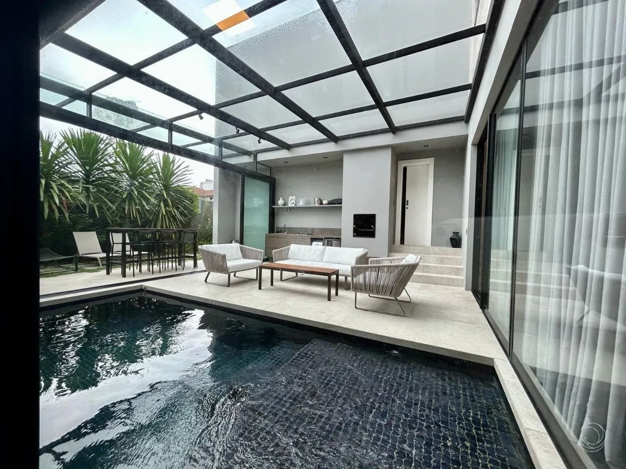 Casa para venda com 6 dormitórios em Cacupé com 560 m² — foto 5