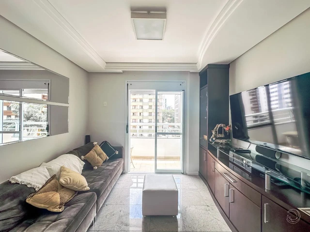 Apartamento para venda com 3 dormitórios em Centro com 151 m² — foto principal