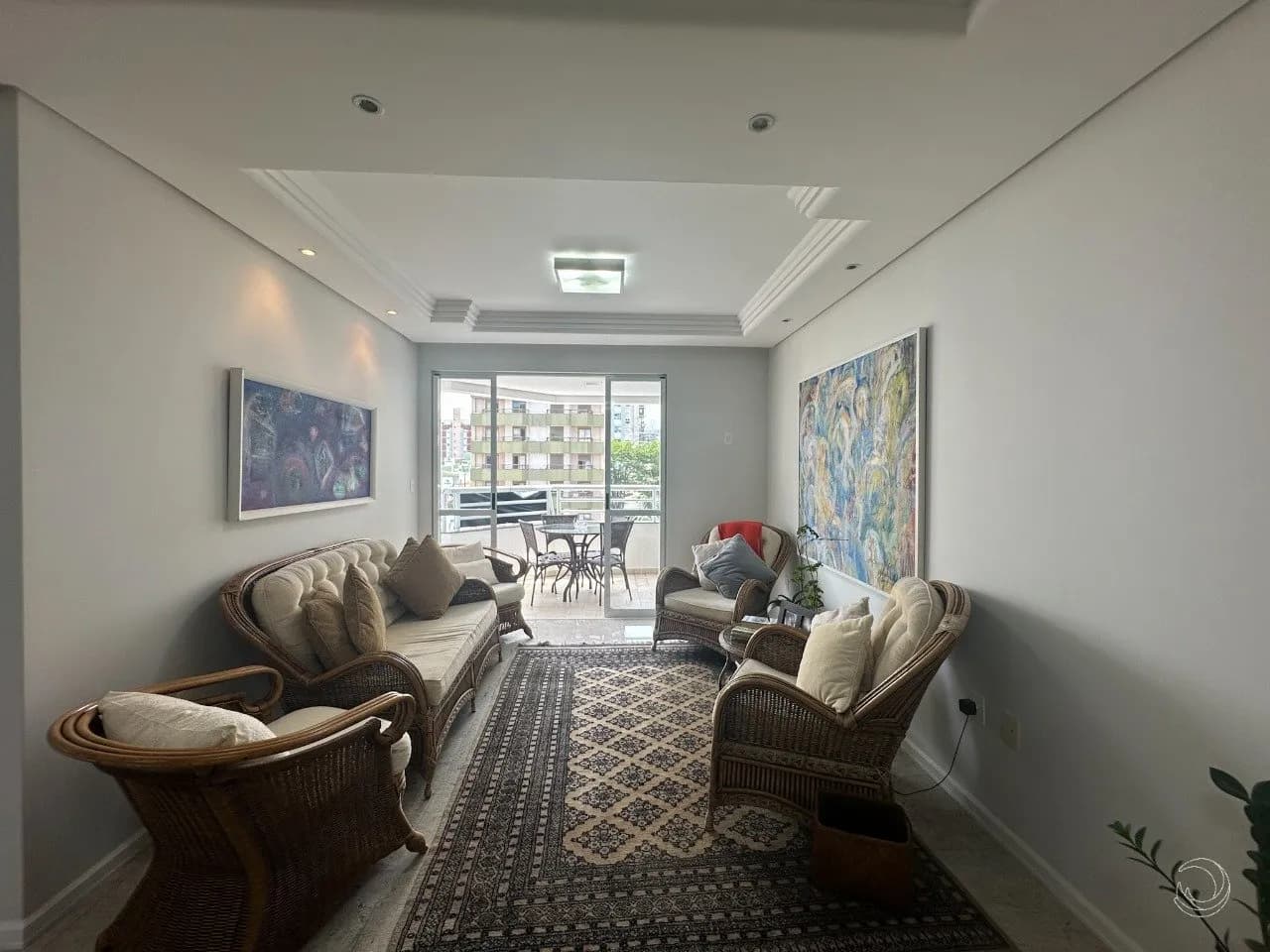 Apartamento para venda com 3 dormitórios em Centro com 151 m² — foto 2