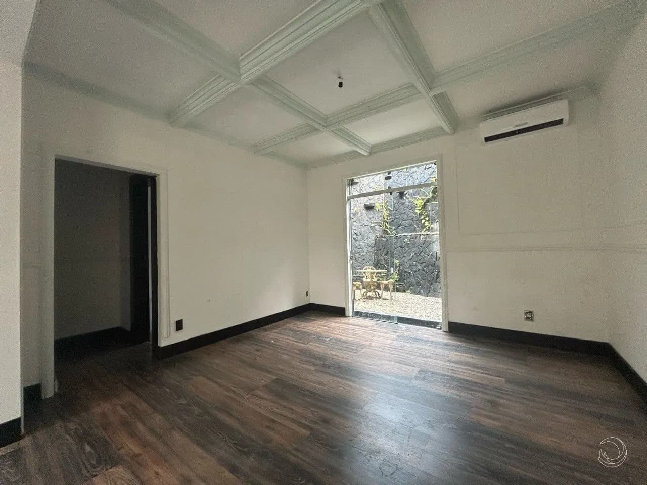 Casa para venda com 4 dormitórios em Itaguaçu com 194 m² — foto 4