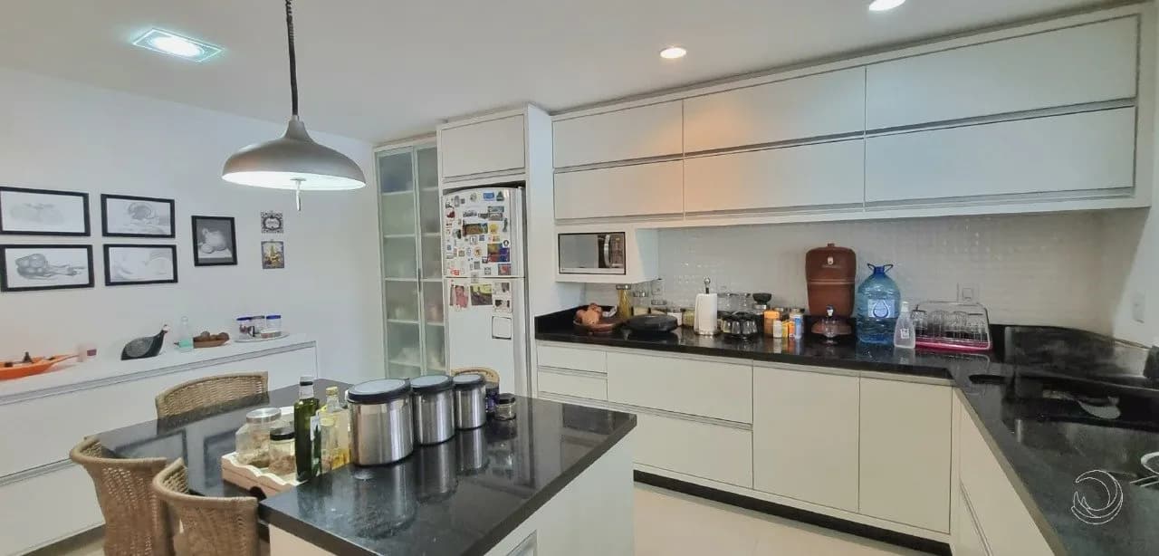 Casa para venda com 4 dormitórios em Côrrego Grande com 233 m² — foto 4
