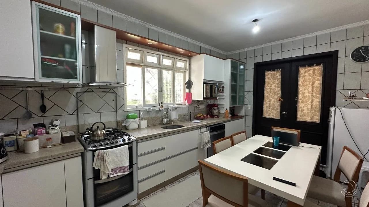 Casa para venda com 3 dormitórios em Saco Dos Limões com 110 m² — foto 4