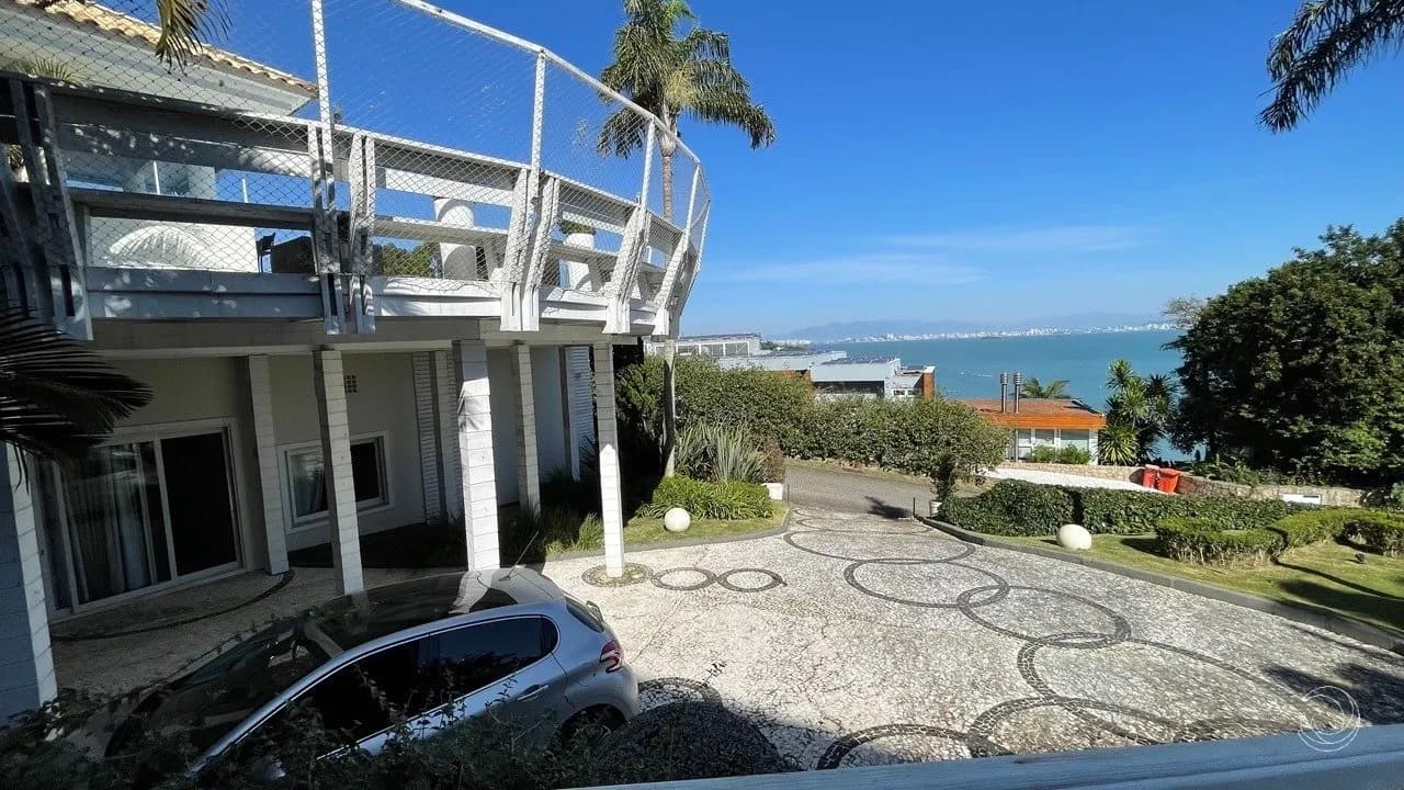 Casa para venda com 6 dormitórios em Cacupé com 991 m² — foto 4