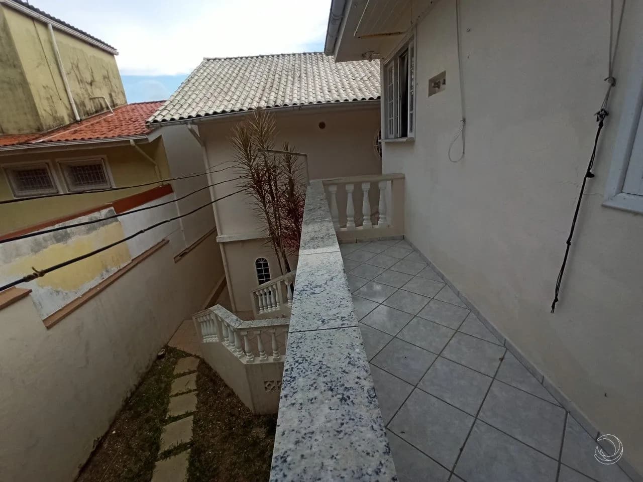 Casa para venda com 10 dormitórios em Pantanal com 270 m² — foto 2