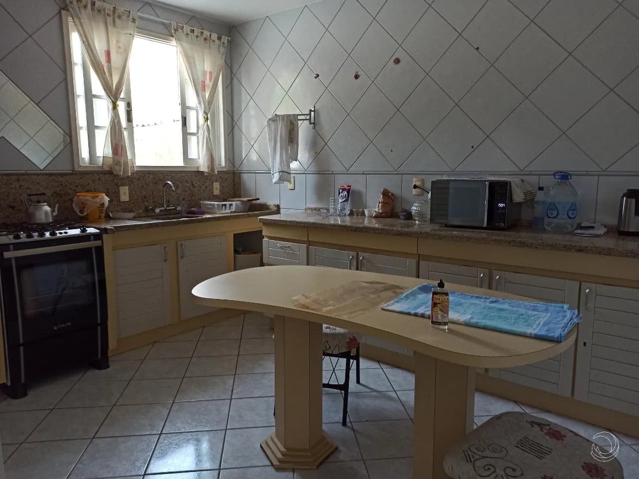 Casa para venda com 10 dormitórios em Pantanal com 270 m² — foto 4