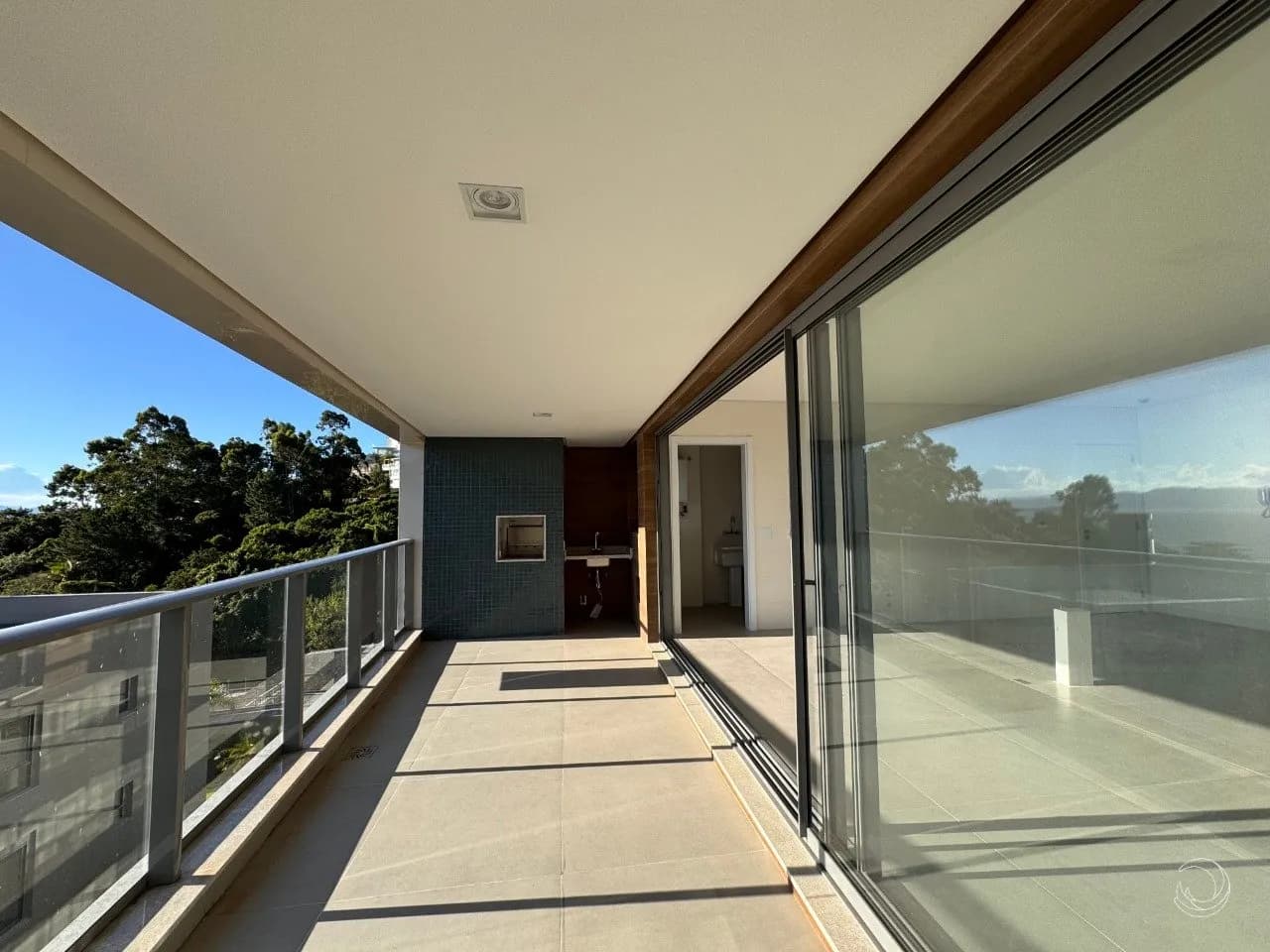 Apartamento para venda com 3 dormitórios em Cacupé com 176 m² — foto 5