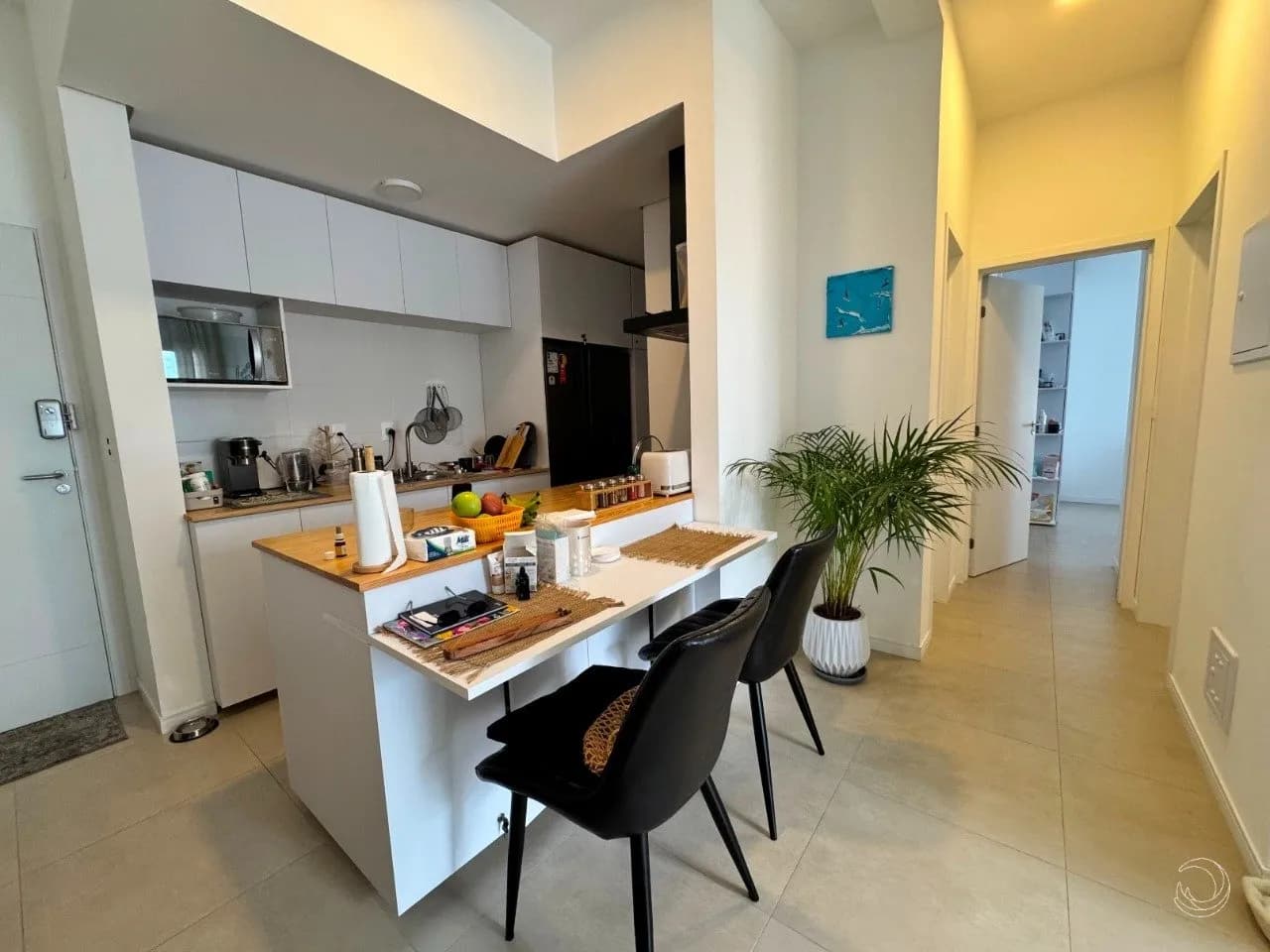 Apartamento para venda com 2 dormitórios em Campeche com 70 m² — foto 4