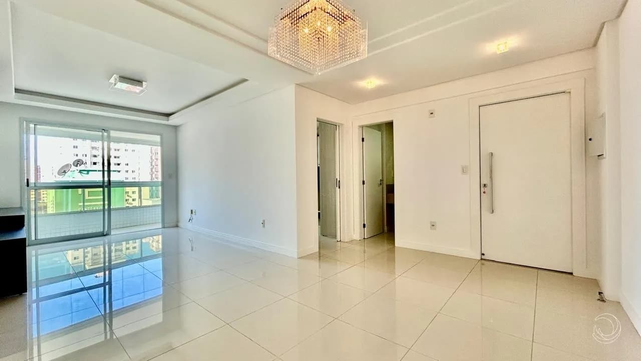 Apartamento para venda com 3 dormitórios em Campinas com 120 m² — foto 3