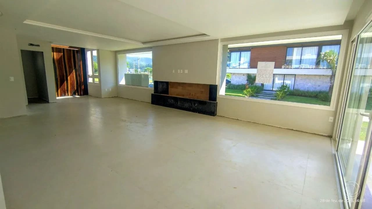 Casa para venda com 4 dormitórios em Ingleses Do Rio Vermelho com 450 m² — foto 3