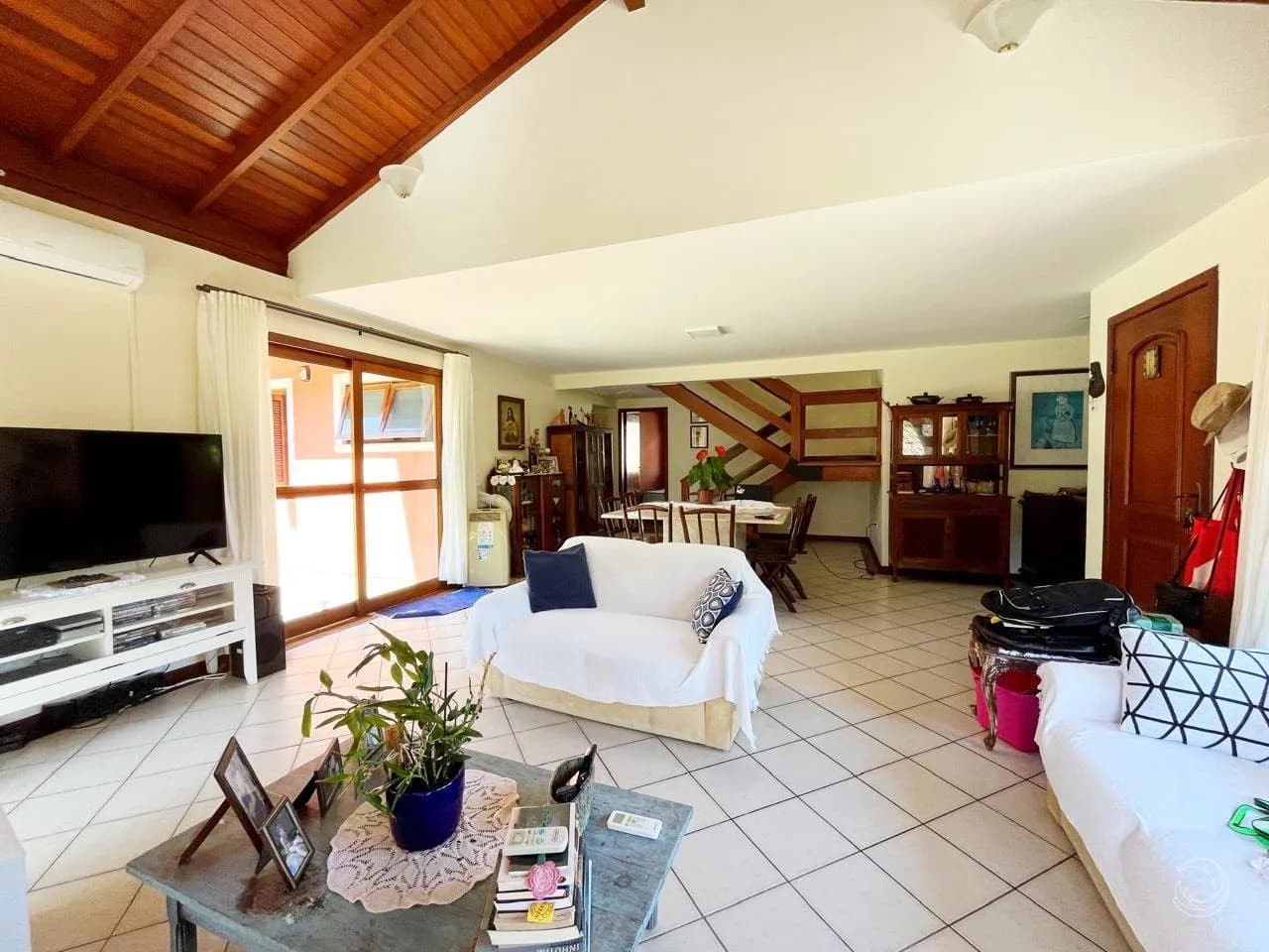 Casa de condomínio para venda com 4 dormitórios em Rio Tavares com 199 m² — foto 3