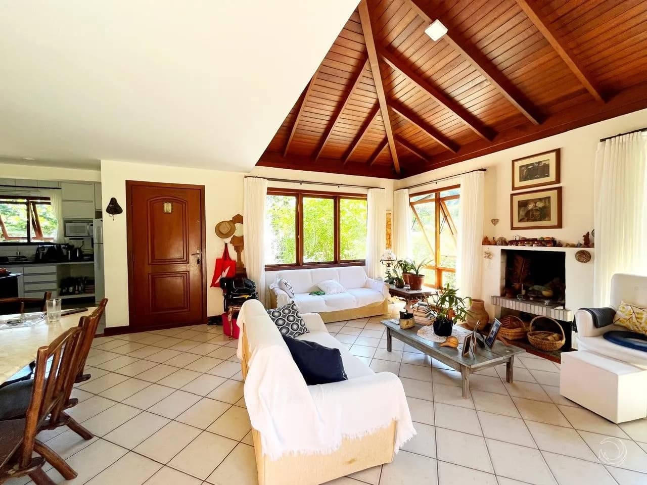 Casa de condomínio para venda com 4 dormitórios em Rio Tavares com 199 m² — foto 4