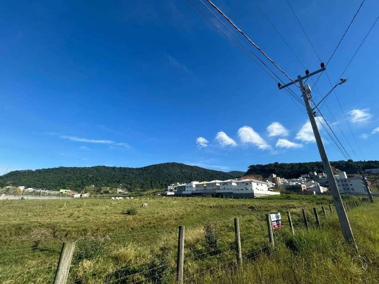 Terreno para venda em São Sebastião com 2937 m²