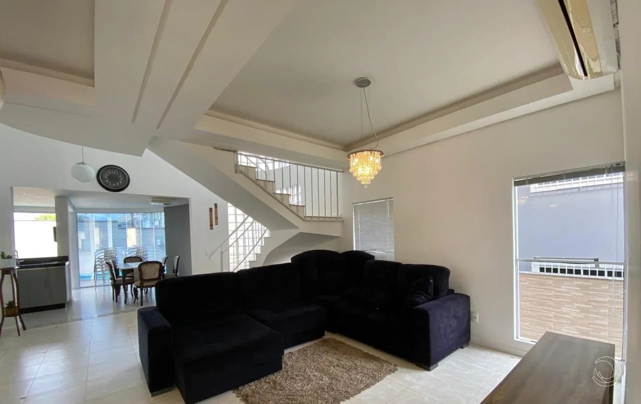 Casa para venda com 3 dormitórios em Pedra Branca com 292 m² — foto principal