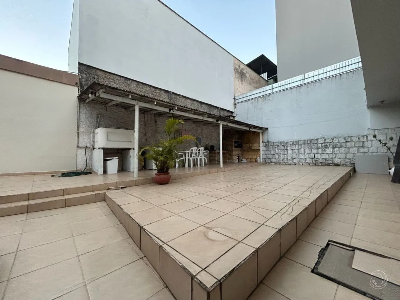 Casa para venda com 4 dormitórios em Jardim Atlântico com 140 m² — foto principal